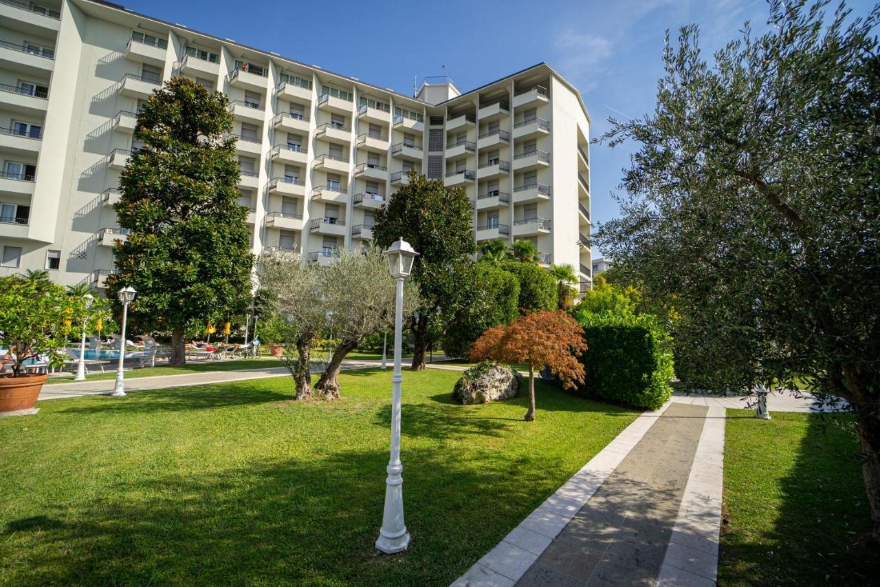 Hotel Ariston Molino Buja Abano Terme Esterno foto