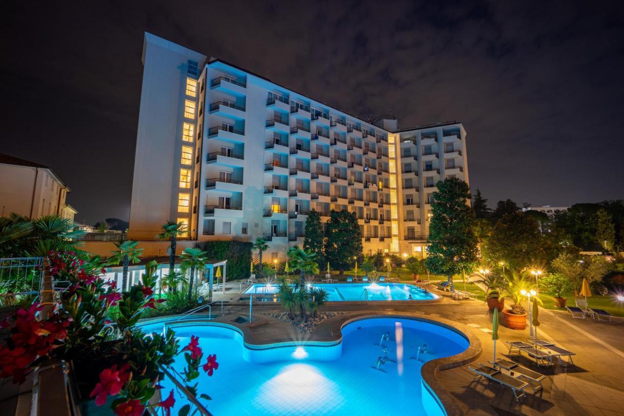 Hotel Ariston Molino Buja Abano Terme Esterno foto